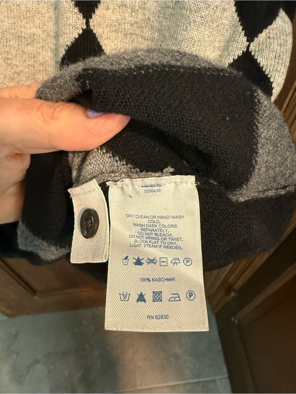 Lands’ End 100% Cashmere Argyle Cardigan Black Gray Large - Picture 5 of 5